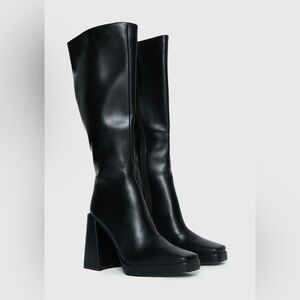 Zayas Knee High Boots Black |
Princess Polly